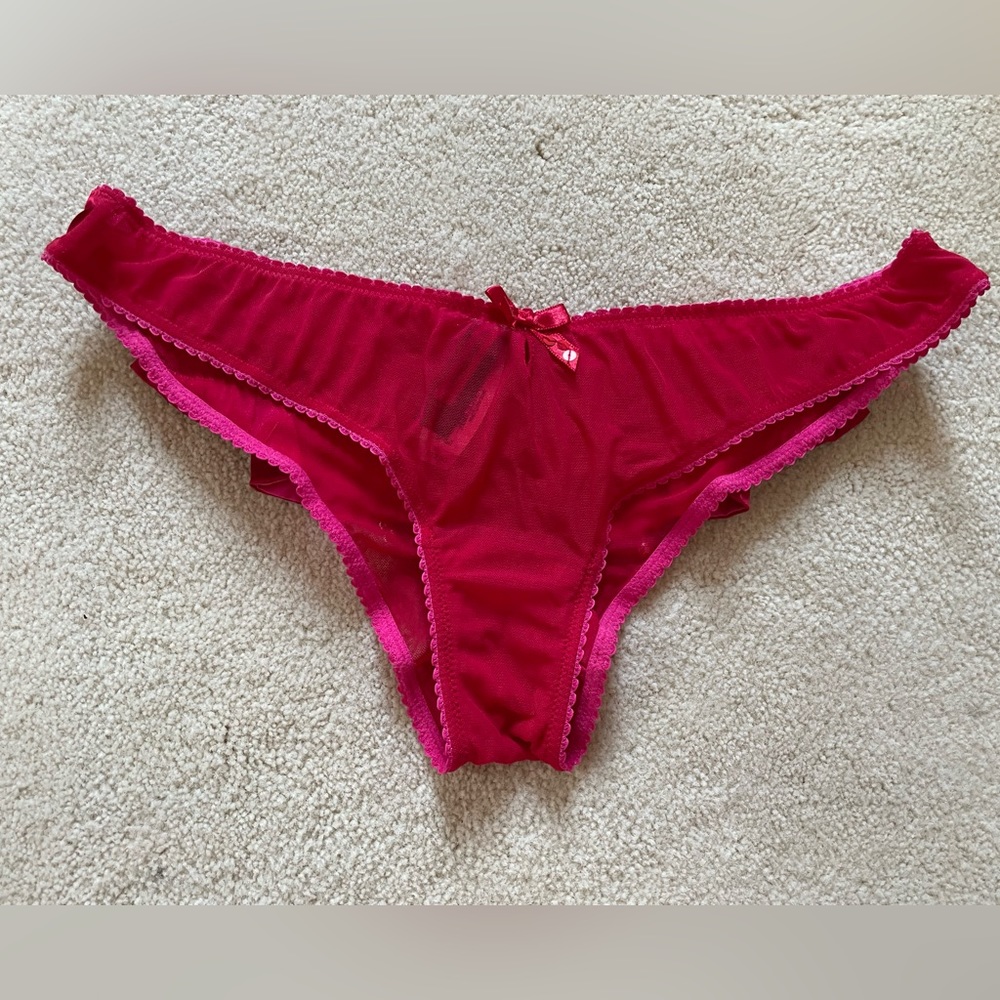 Victoria’s Secret NWT Sexy Little Things Jingle Bell Panty Size S
